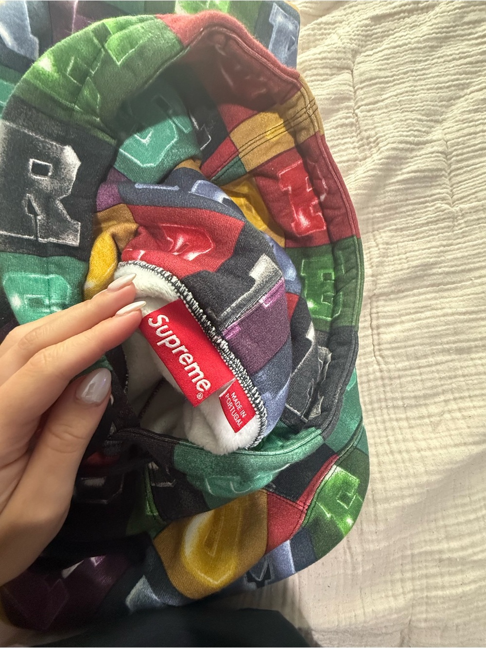 Supreme Hoodie - Picture 4 of 4